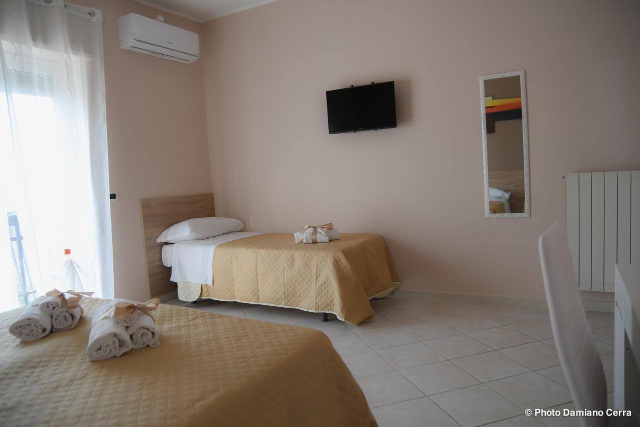 למזיה טרמה B&B Lamezia Airport מראה חיצוני תמונה